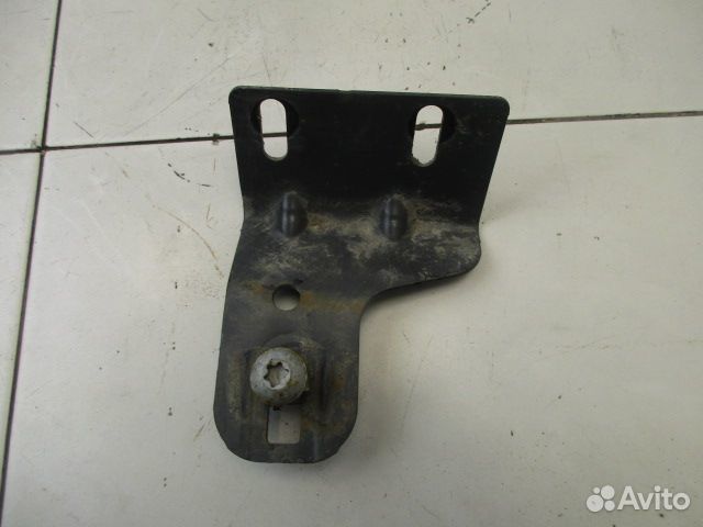 Кронштейн Mercedes Benz Actros MP4