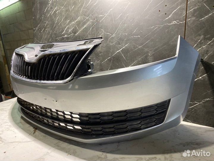 Бампер передний Skoda Rapid cfna 2015