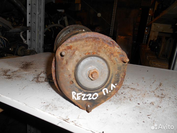 Стойка левая Шевроле Реззо Chevrolet Rezzo