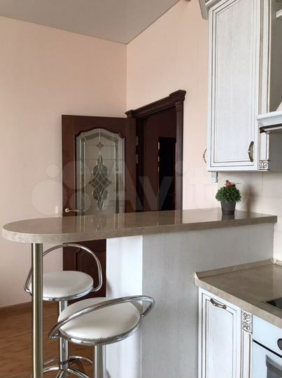 2-к. квартира, 54 м², 7/16 эт.
