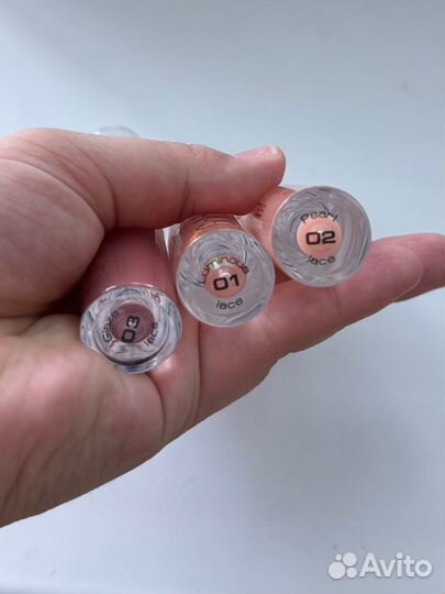 Блеск для губ stellary