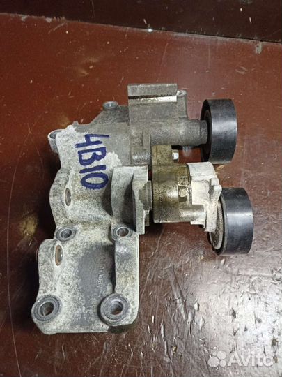 Кронштейн генератора Mitsubishi lancer 4b10