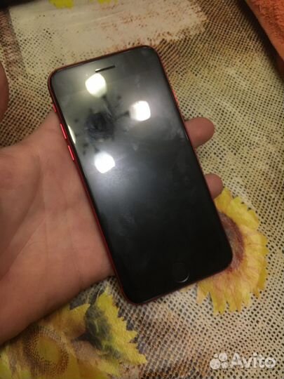 iPhone SE (2020), 64 ГБ