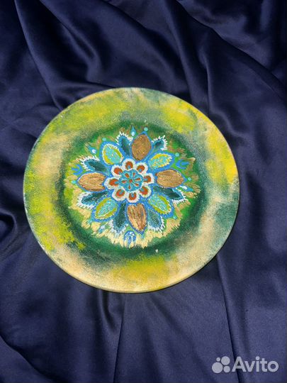 Интерьерная тарелка русеая работа