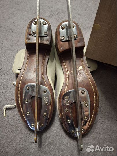 Коньки фигурные 36,5 р-р