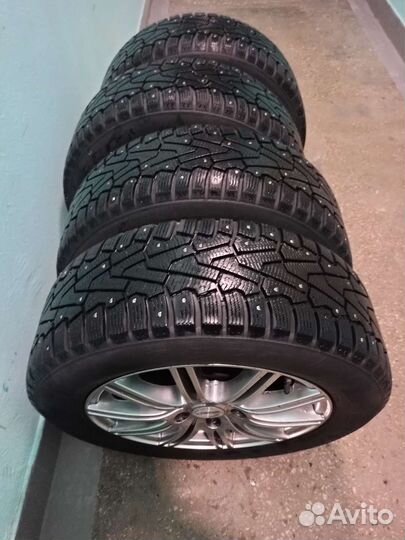 Pirelli Ice Zero 205/60 R16 96T