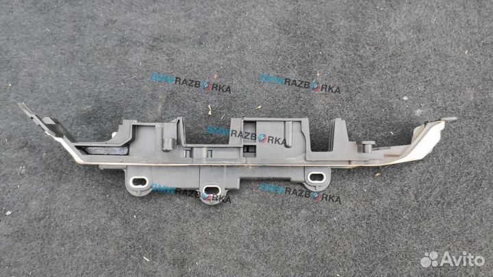 Пластик моторного отсека BMW 5 G30/G31 2017
