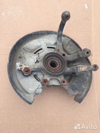 Ступица цапфа кулак задний левый Mercedes w140