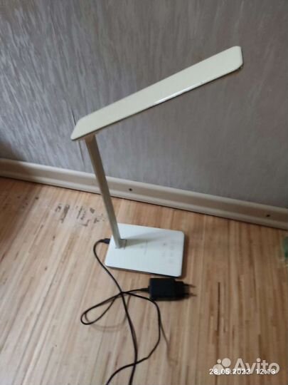 Лампа настольная