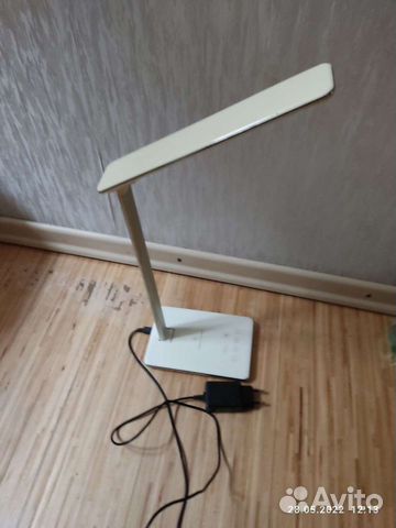 Лампа настольная