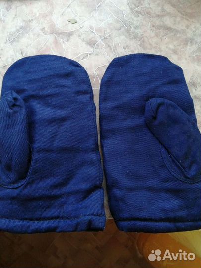 Варежки тёплые