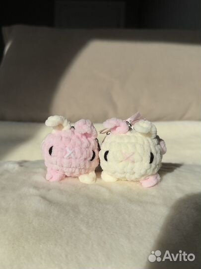 Парные брелки ручной работы зайки miffy