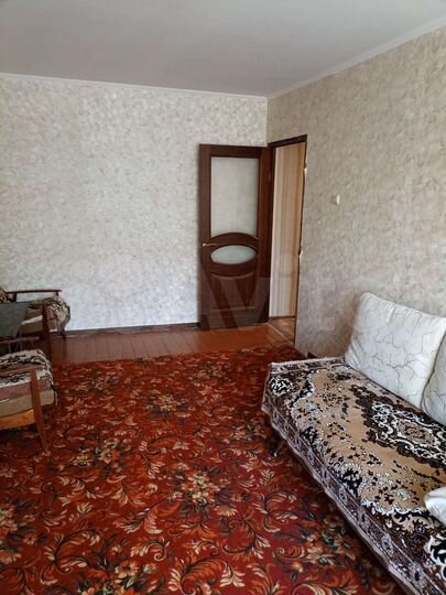 2-к. квартира, 47 м², 1/9 эт.