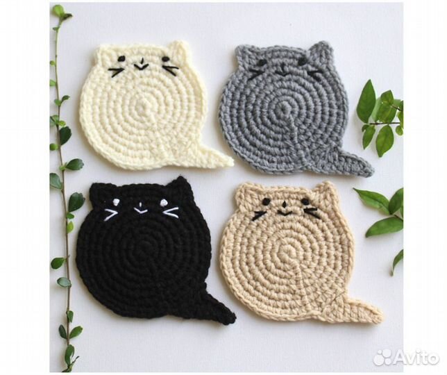 Вязаная подставка под горячее, прихватка