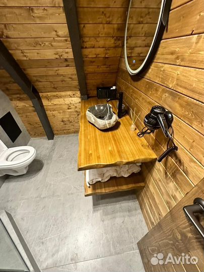 Полочка под раковину столешница для ванны