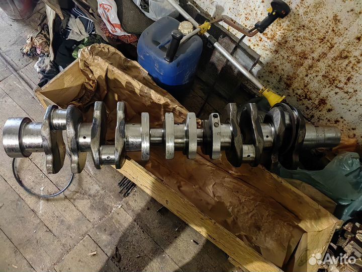 Коленвал Cummins 6D130