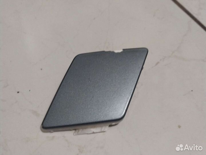 Заглушка переднего бампера volkswagen