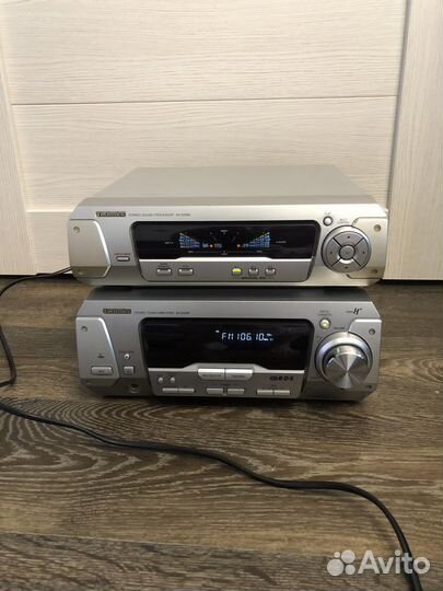 Музыкальный центр