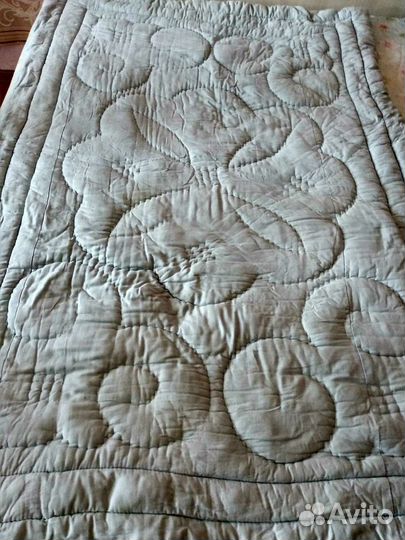 Одеяла:шерсть,ватное, байковое