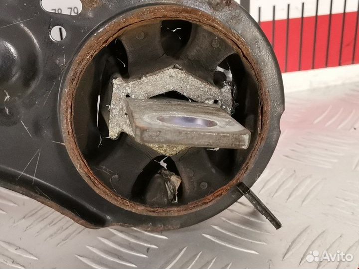 Ступица (кулак цапфа) задняя левая для Volvo S60 2