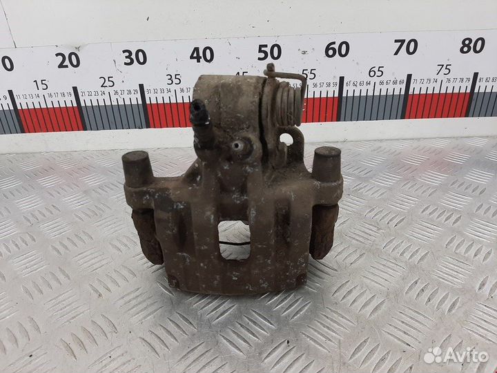 Суппорт задний правый для Ford Connect 1 4500868