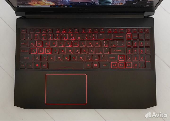 Игровой Acer Nitro 5 Ноутбук i5 с дискретной видео