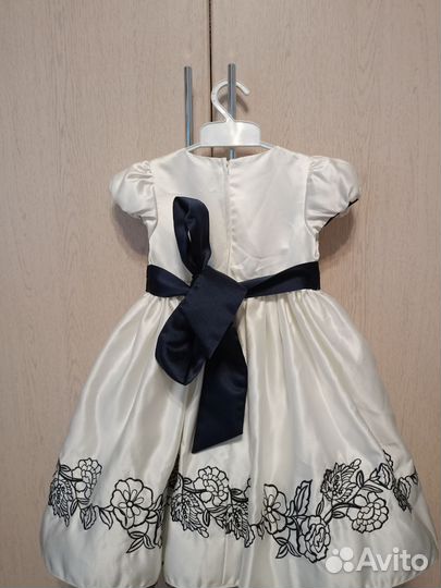 Платье для девочки 116 и 110