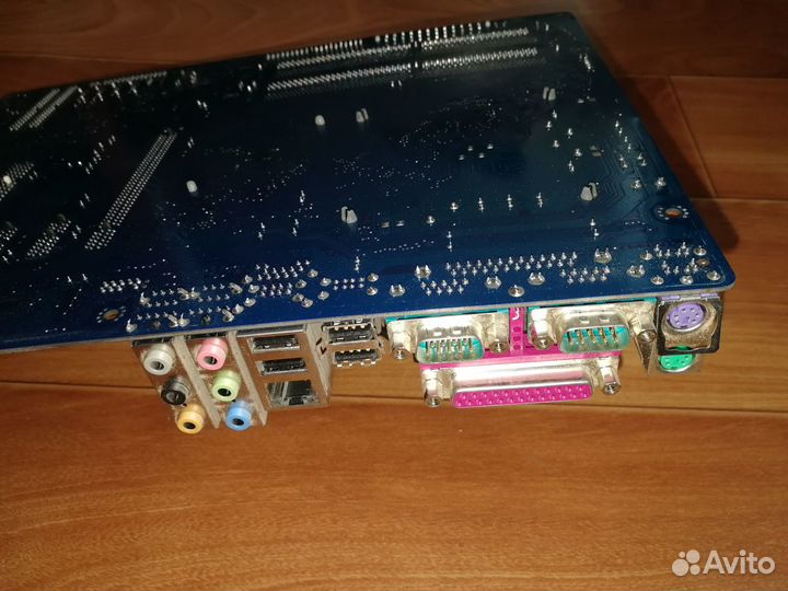 Материнская плата Gigabyte GA-81915PL с Pentium 4