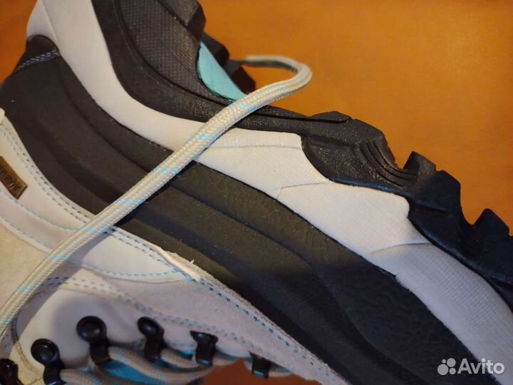 Зимние ботинки