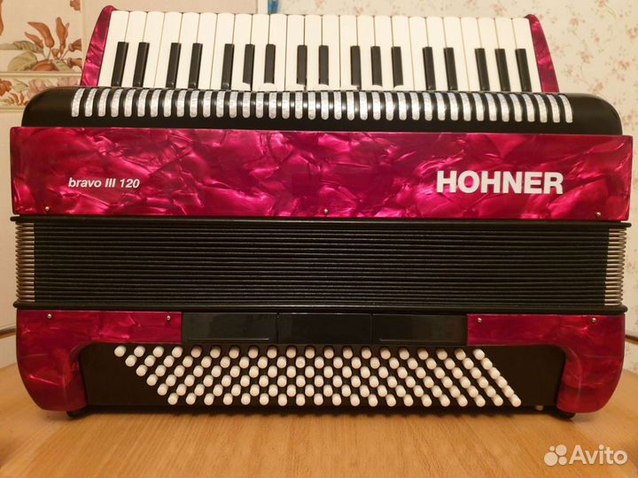 Аккордеон Hohner Bravo 3/120. Размер 4/4. Видео