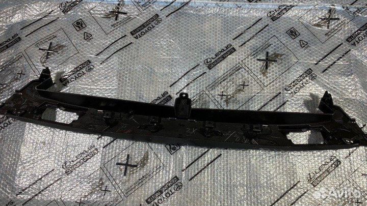 Кронштейн Lexus Lx570 2016