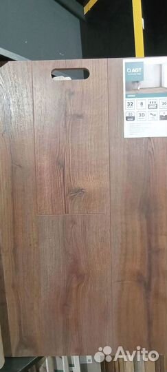 Ламинат с укладкой Ламинат укладка бесплатно