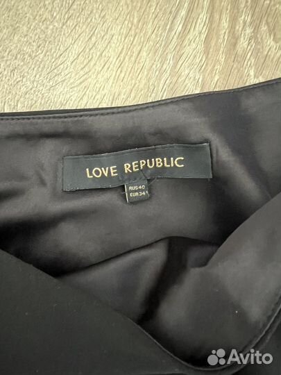 Топ на одно плечо love republic