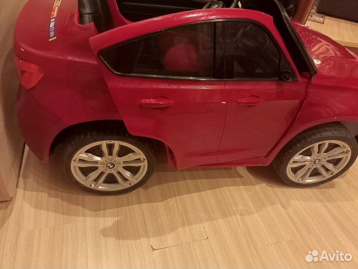 Детский электромобиль