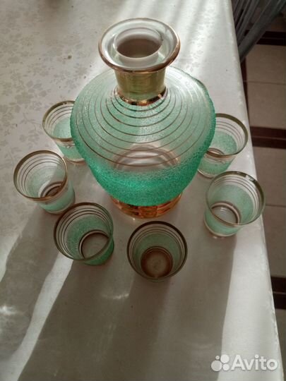 Графин с рюмками СССР зеленый
