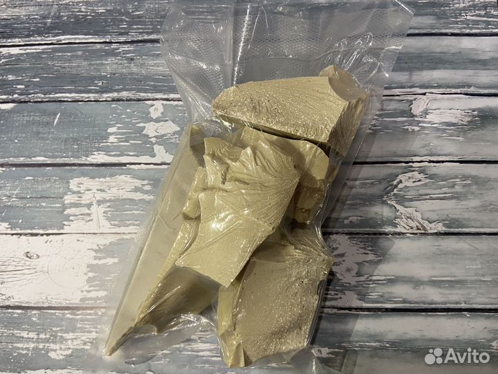 Пластичный полимерный сургуч (не хрупкий )