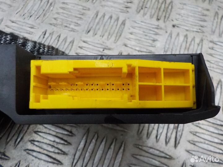 Блок управления подушками безопасности LADA Largus