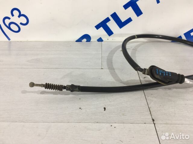 Трос ручника правый skoda rapid 1 рест 1.6 CWV седан NH3