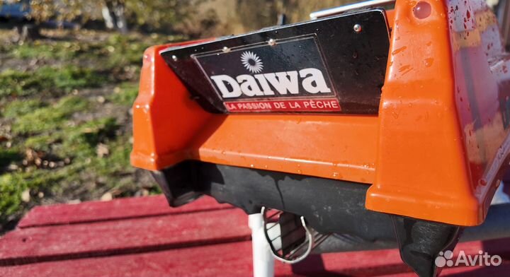 Б/У прикормочный кораблик по trade-in