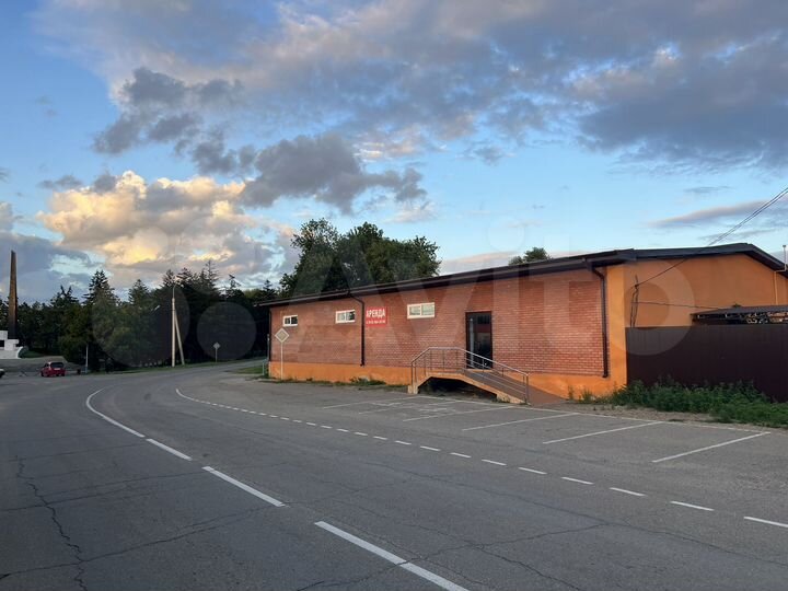 Торговая площадь, 350 м²