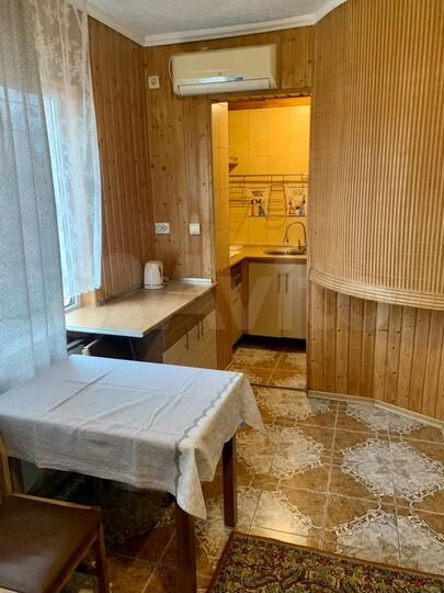 2-к. квартира, 40 м², 2/3 эт.