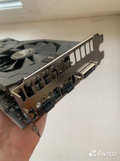 Видеокарта RX560 4 GB