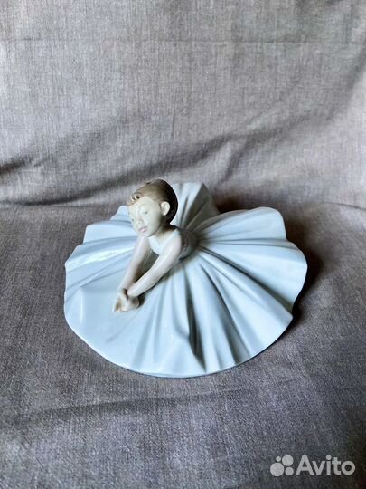 Статуэтка фарфоровая «Маленькая балерина»
