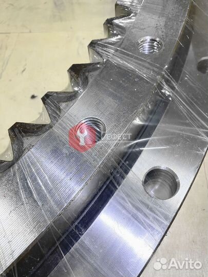 Опорно-поворотный круг Doosan DX140 140109-00050