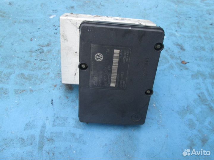 Блок ABS volkswagen Touareg 2002-2010