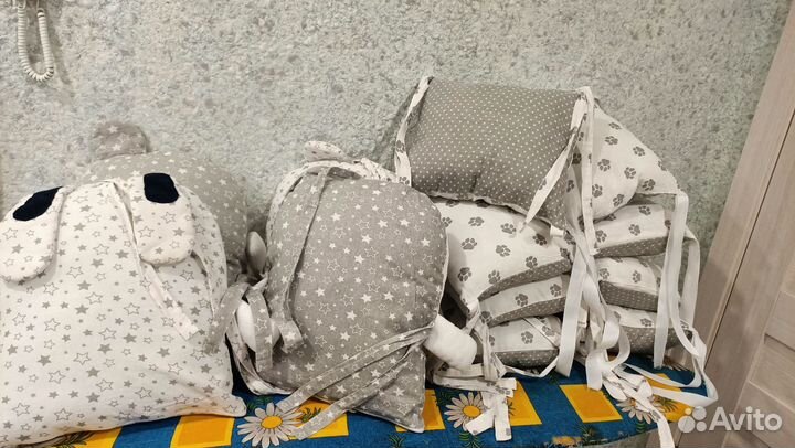 Бортики в детскую кроватку