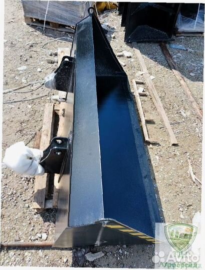 Погрузчик пку0,8