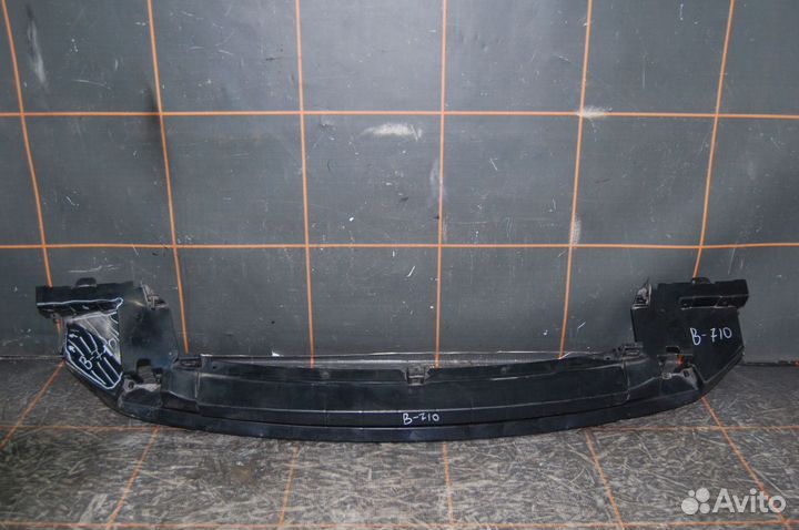 Усилитель бампера переднего - Land Rover Evoque