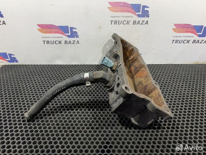 5010477006 Фланец системы охлаждения