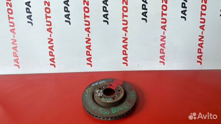 Диск тормозной передний правый Honda Elysion RR1